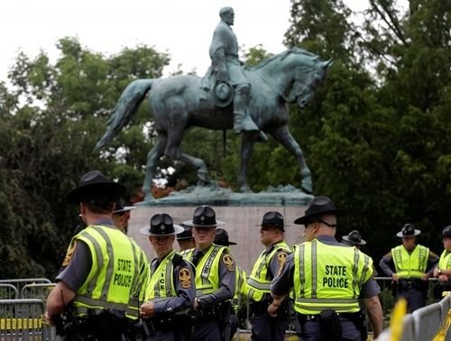 The battle over Confederate monuments in America