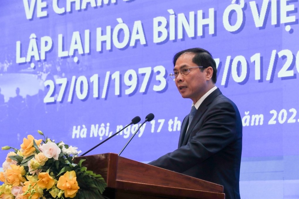 Minister Bui Thanh Son stated 6 valuable lessons from the Paris Agreement